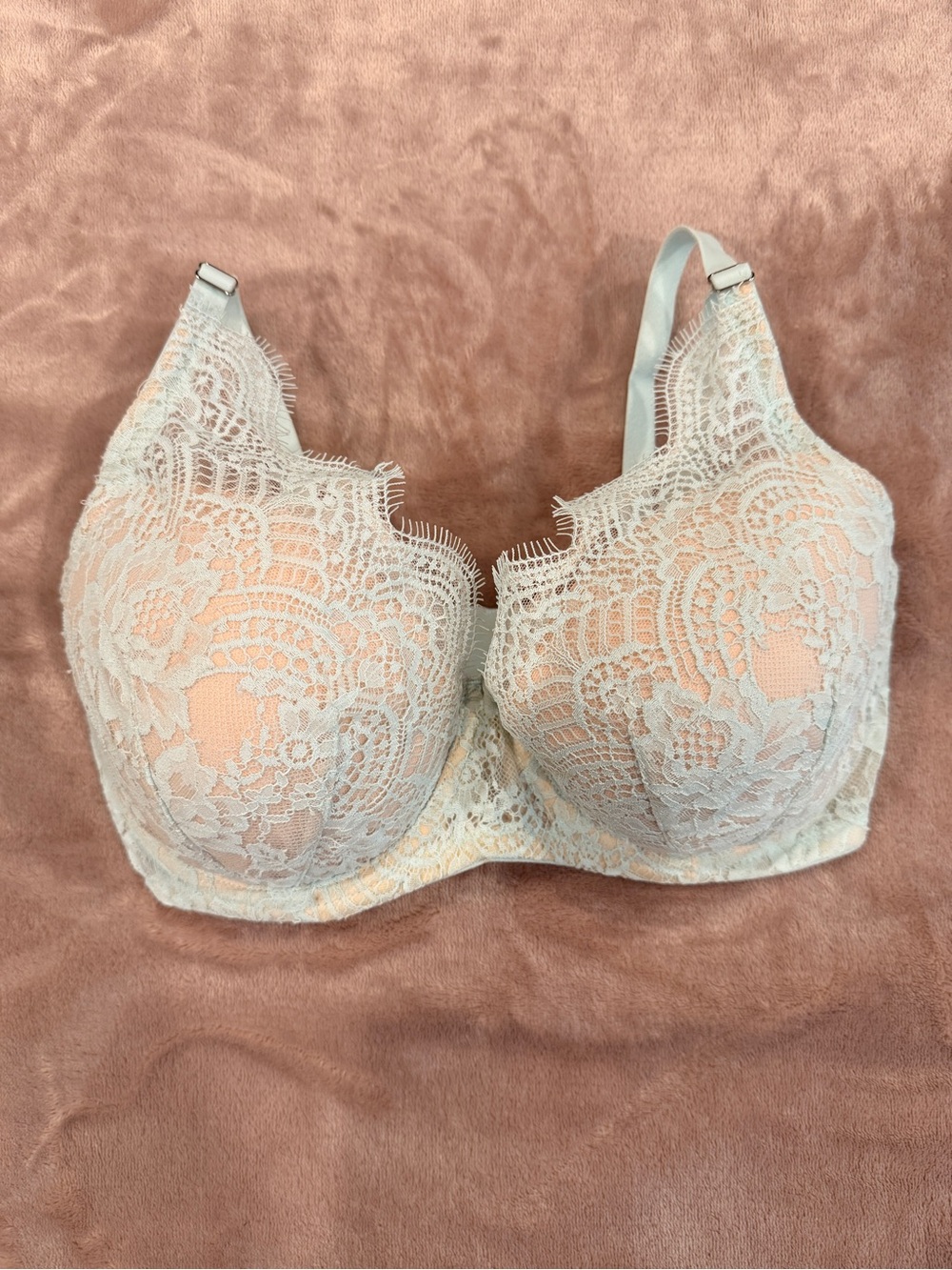 Victoria's Secret Lace Underwire Bra in turquoise and Ivory 32DDD